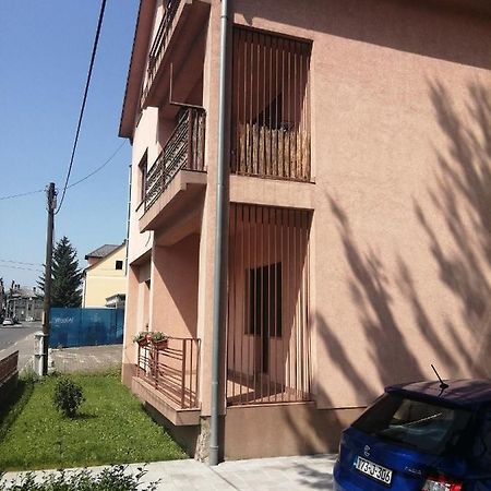 Ika-M Apartman Bihać Kültér fotó